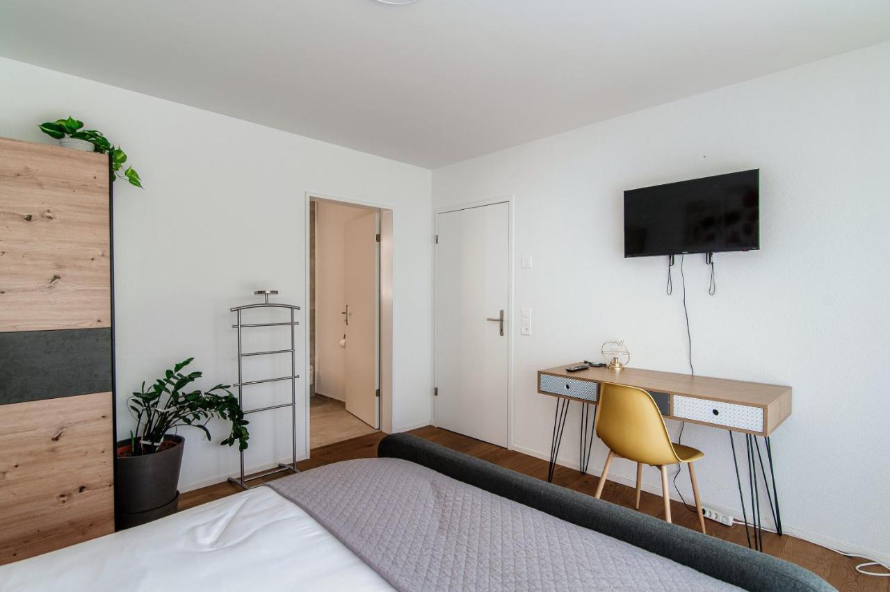 Linda Terrace By Quokka 360 - Modern One-Bedroom Flat With Sun Terrace Locarno Bagian luar foto