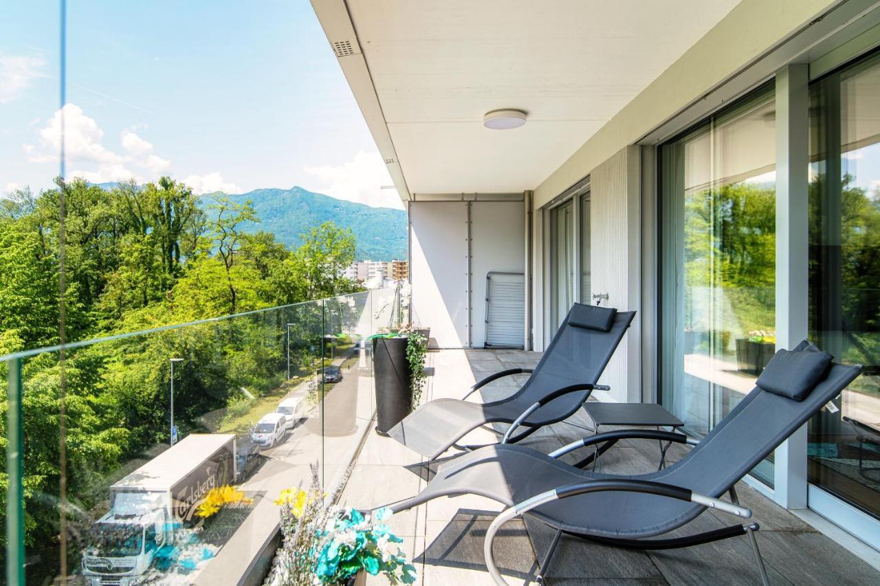 Linda Terrace By Quokka 360 - Modern One-Bedroom Flat With Sun Terrace Locarno Bagian luar foto
