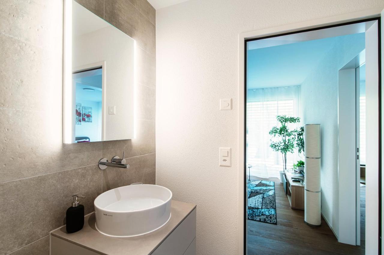 Linda Terrace By Quokka 360 - Modern One-Bedroom Flat With Sun Terrace Locarno Bagian luar foto